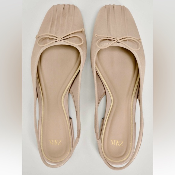 Zara NWT creased, bow detail cream satin slingback ballet flats - Picture 2 of 8